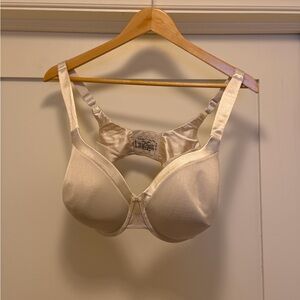 Vanity Fair Cream Women's Bra
